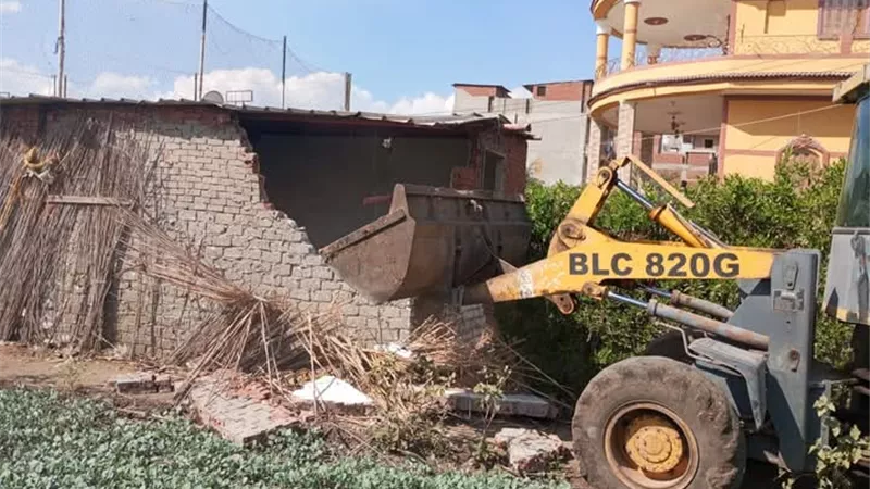 تنفيذ 12 قرار إزالة بناء مخالف بدسوق كفرالشيخ