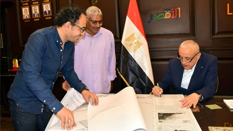 محافظ الأقصر يعتمد المخطط الاستراتيجى العام لمدينة القرنة