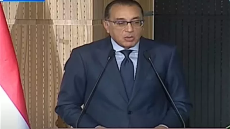 رئيس الوزراء: جميع الأدوية الأساسية متوفرة للمواطنين