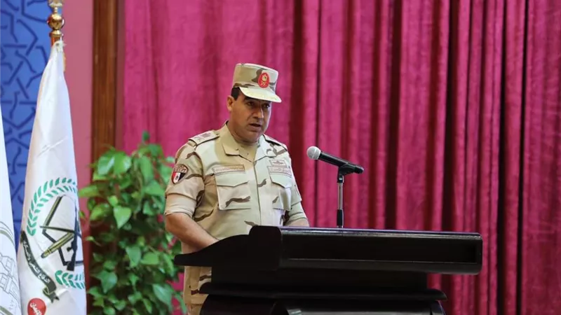 قائد قوات الدفاع الشعبي والعسكري: الشعب ثقل الدولة وحامي حماها