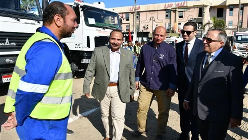 حبشي يؤكد على كفاءة معدات الأمطار بجميع أحياء بورسعيد