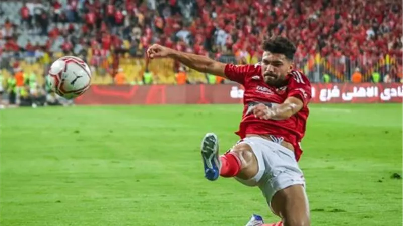 خالد عبد الفتاح ينتظم في تدريبا ت الأهلي