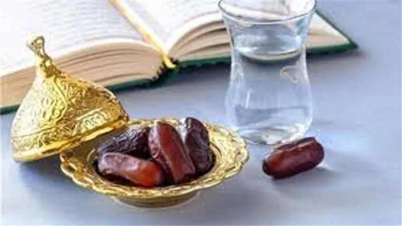 هل يؤثر تغيير الساعة الى التوقيت الشتوى على صحة الصلاة او الصيام