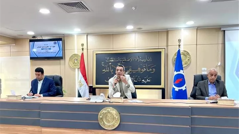 تكليفات هامة لمحافظ السويس فى اللقاء الاسبوعى