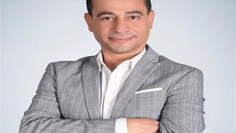 هشام عطوة رئيسا للبيت الفني للمسرح.. قرار موفق من وزير الثقافة