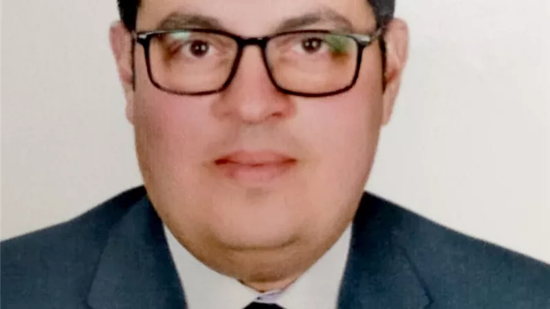 محمد شرع فى قتل والدته بسبب ميراث الدم
