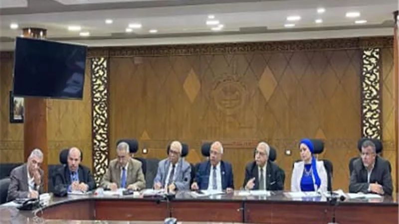 لجنة لإختيار المتقدمين للوظائف الإشرافية بتعليم القليوبية