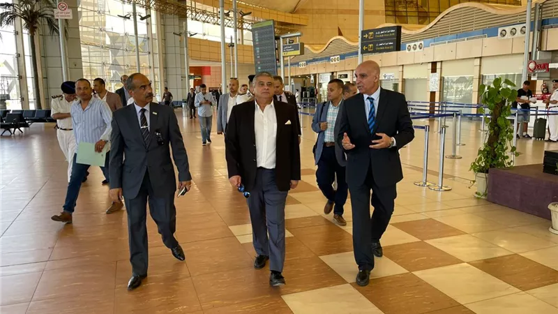 الجنة العليا للتفتيش الأمني والبيئي تتفقد مطار شرم الشيخ الدولي