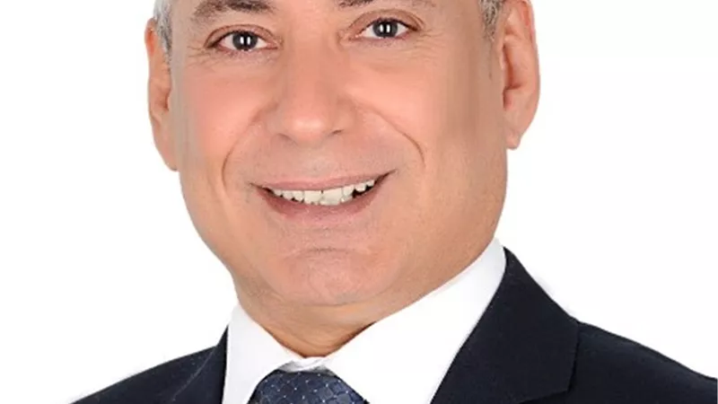 السيطرة على حريق محدود شب بأثاث ومقاعد بمخزن جامعة المنيا