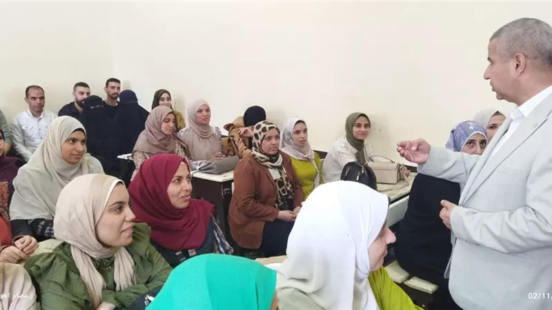 وكيل التعليم بالشرقية يتفقد تدريب رفع كفاءة ومهارات معلمي الحصة