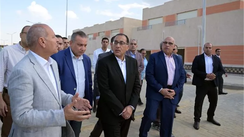 رئيس الوزراء يبدأ جولة تفقدية بعدد من مشروعات صندوق التنمية الحضرية