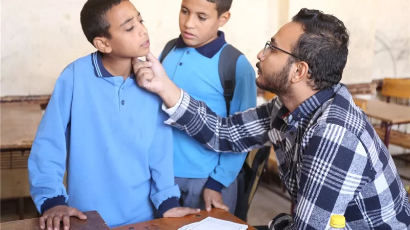 جامعة المنيا تنظم قافلة متكاملة لأهالي قرية منتوت بأبو قرقاص