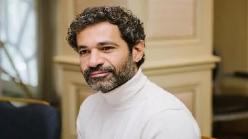 صدقي صخر يروج لمسلسل 