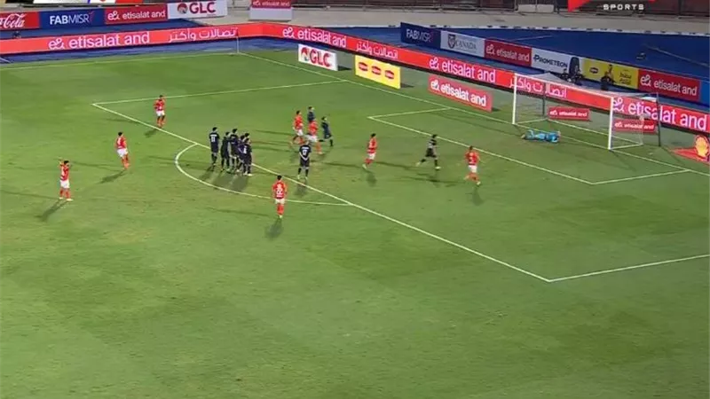 شاهد.. وسام أبوعلى يضيف الثانى للأهلى فى مرمى سيراميكا كيلوباترا