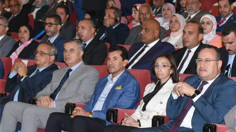 صالون رؤى الشباب في نسخته الخامسة بالاسكندرية بحضور وزير الشباب