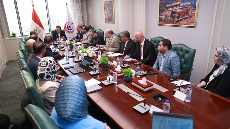 عبدالغفار: ميكنة منظومة الغسيل الكلوي تضمن وصول المستلزمات الطبية للمريض