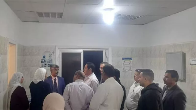 نائب محافظ شمال سيناء بجولة تفقدية على مستشفى الشيخ زويد