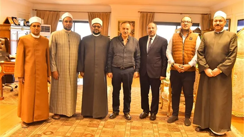 محافظ أسيوط يلتقي الأمين العام لمجمع البحوث الإسلامية