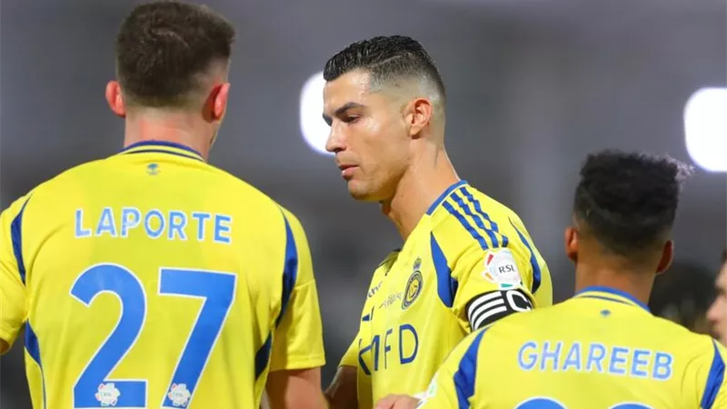 تقارير تكشف موقف رونالدو من المشاركة أمام العين بدورى أبطال آسيا