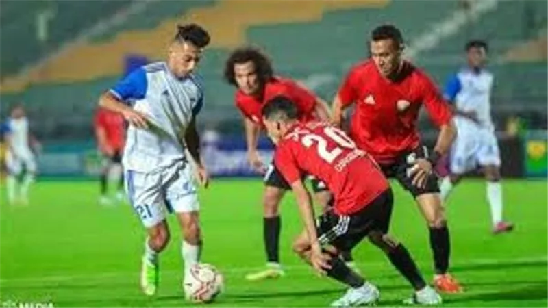 القرموطي يشارك في تدريبات المصري استعدادا لمواجهة الجونة