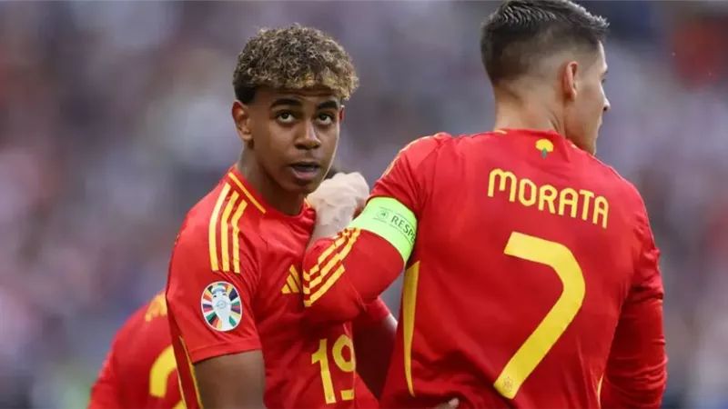 موراتا: يامال سيصبح من أعظم لاعبي إسبانيا في التاريخ