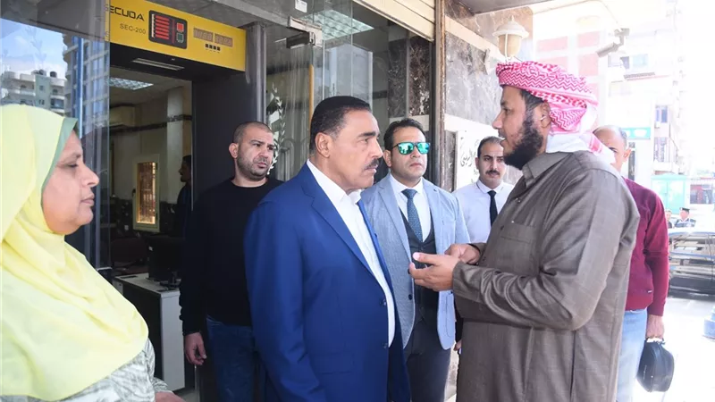 شعيب يتفقد المركز التكنولوجي بديوان عام المحافظة