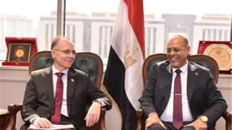 وزير العمل يبحث تفعيل سبل التعاون مع سفير بلغاريا بالقاهرة
