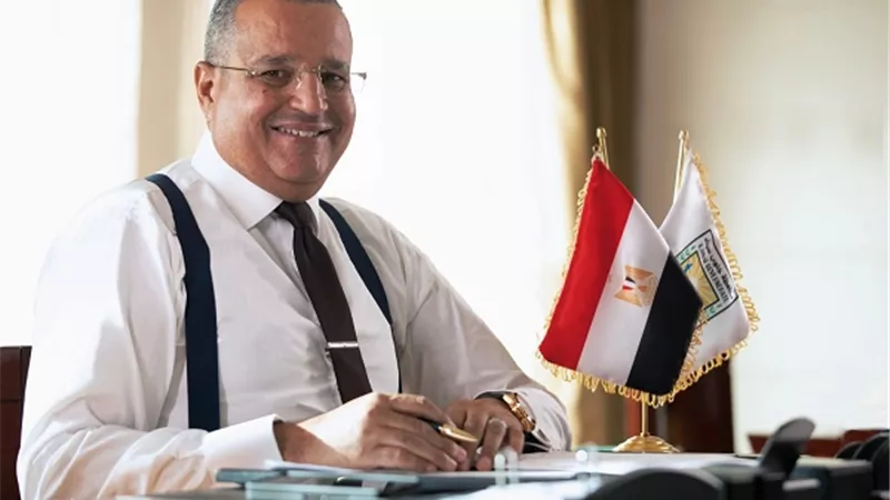 مبارك يروج للاستثمار السياحي بجنوب سيناء في بورصة لندن 2024