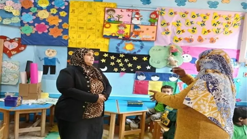 متابعة مستمرة لسير الدراسة بمعاهد منطقة السويس الأزهرية