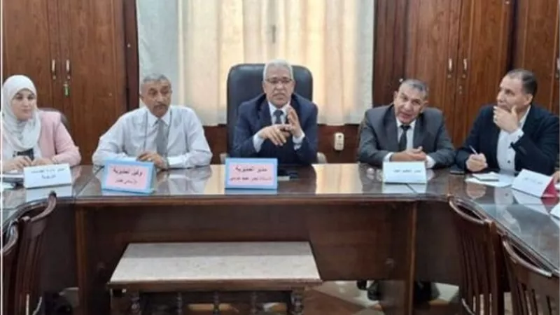 مدير تعليم الإسماعيلية يستعرض الاستعداد لفصل الشتاء