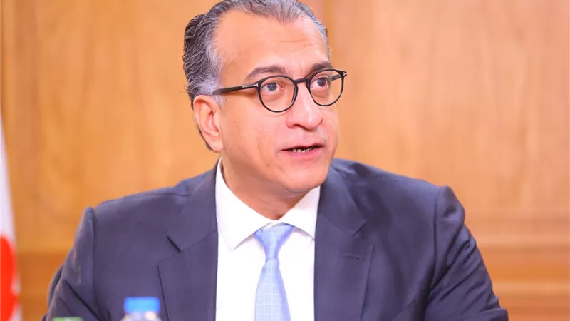 وزيرة التضامن تصدر قرارًا بتعيين أسامة السيد نائبا لرئيس بنك ناصر