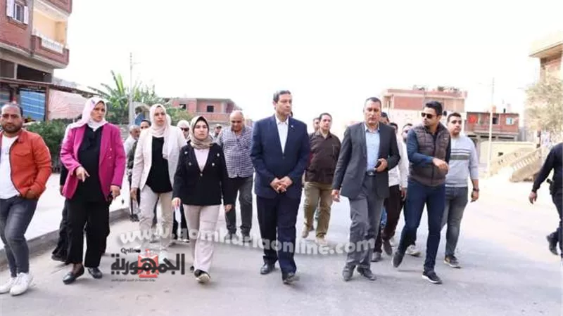 محافظ دمياط يتابع ميدانيا مشروعات 