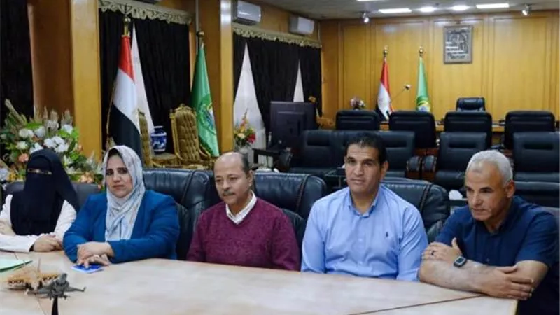 بالأسماء ..محافظ الإسماعيلية يصدر حركة تنقلات بالمحليات