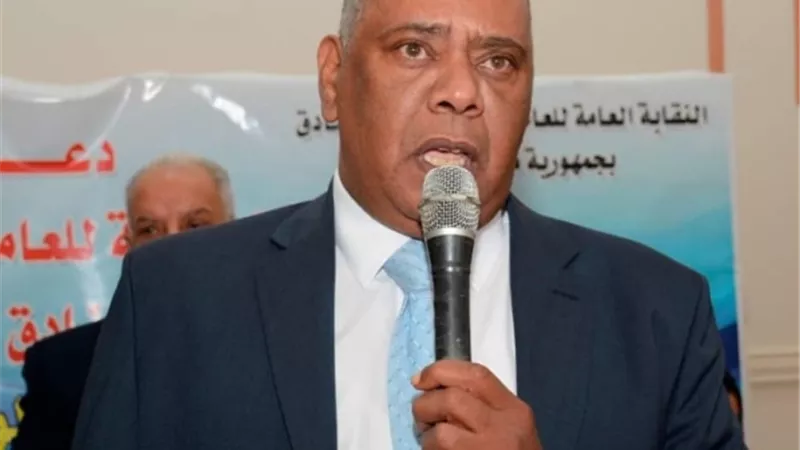 نقابة السياحة تبرم إتفاقية ثلاثية بصرف مستحقاتهم كاملة