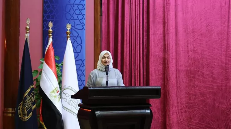مستشارة شيخ الأزهر تشهد تخريج دفعة جديدة للوافدين «شهداء غزة 2»