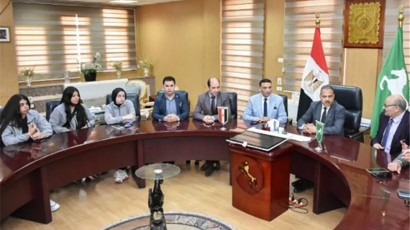 فريق هوكي الشرقية يشارك في البطولة الدولية بمسقط