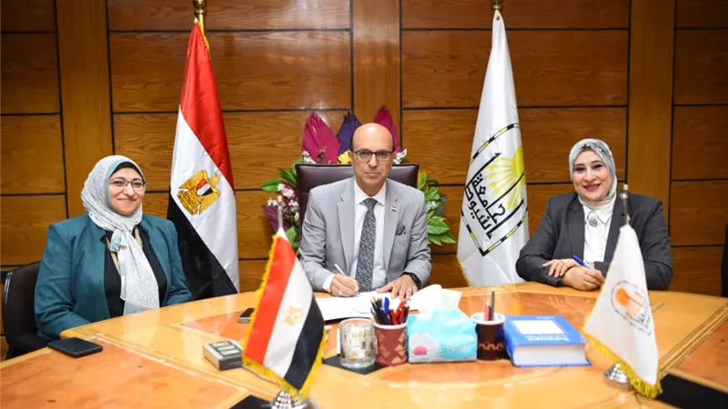 تعاون بين كلية التربية للطفولة وقطاع المدارس المصرية اليابانية بأسيوط