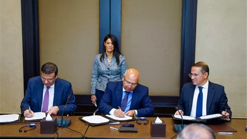 المشاط تشارك في توقيع وثيقة القطن المصري بين الصناعة والزراعة ويونيدو