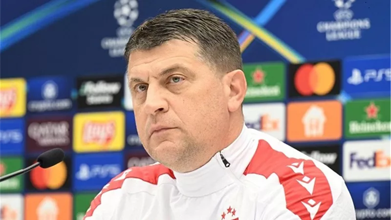 مدرب النجم الأحمر يعلق علي مواجهة برشلونة بدوري الأبطال