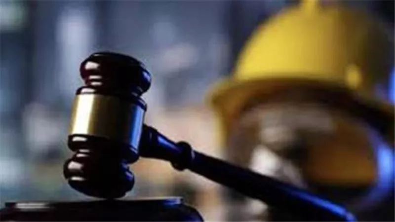 أهم 5 معلومات عن قانون العمل الجديد