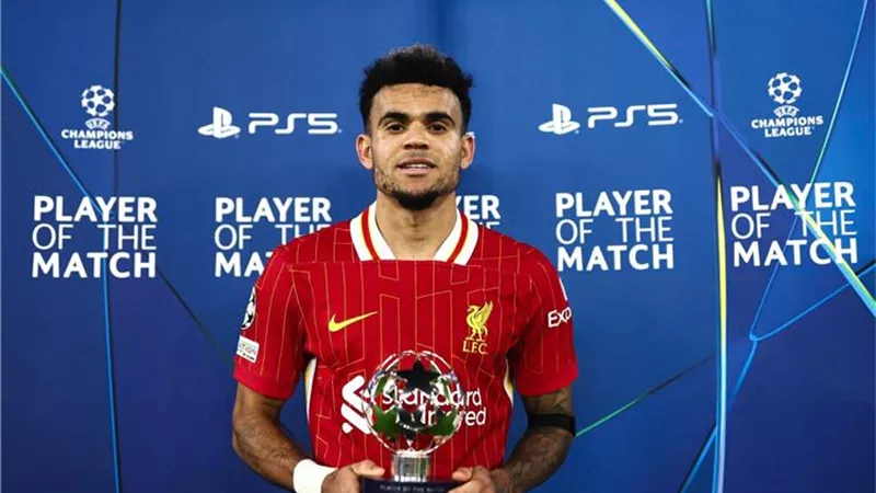 لويس دياز رجل مباراة ليفربول وباير ليفركوزن في دوري أبطال أوروبا