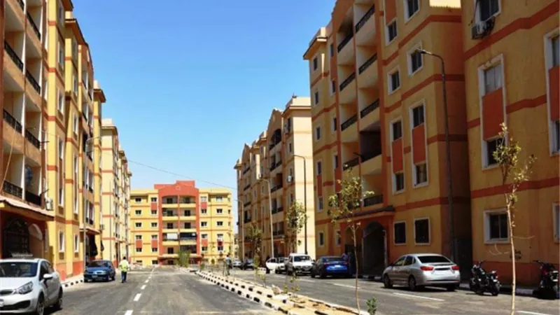 محافظ أسوان: تقديم كافة التسهيلات لسرعة الإنتهاء من مشروع حي 