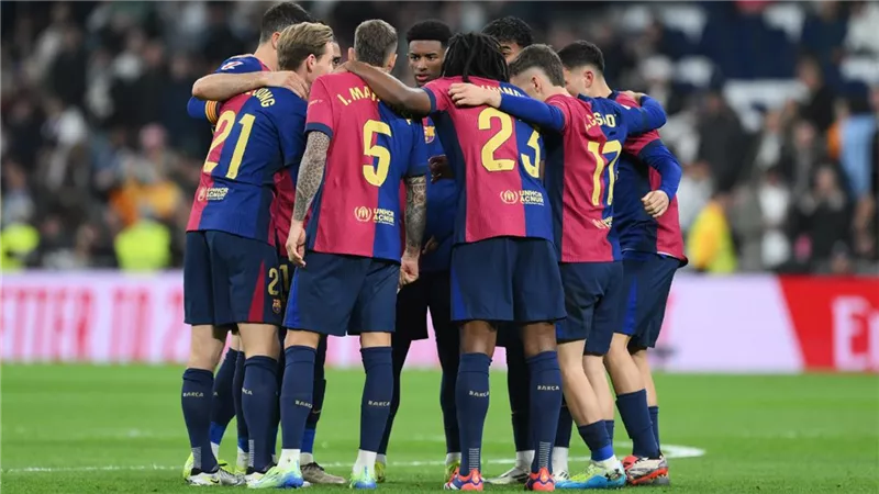 دوري أبطال أوروبا.. معلق مباراة برشلونة والنجم الأحمر اليوم