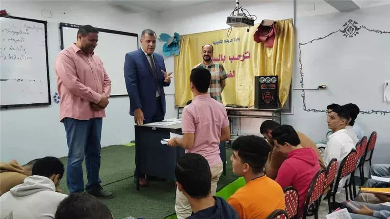 مدير تعليم دمياط يشهد انطلاق الدروس المجانية لطلبة الثانوي العام