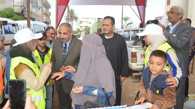 محافظ كفرالشيخ يتابع الأنشطة والخدمات المقدمة لأهالي مطوبس