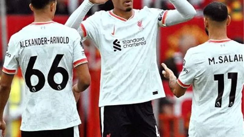 ريال مدريد يُحدد موقفه النهائي بعد رسالة محمد صلاح