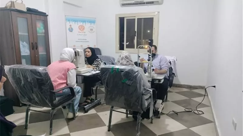 فحص ٢٥٠ مريضا فى قافلة الرمد المجانية لمؤسسة حياة آمنة بالغردقة