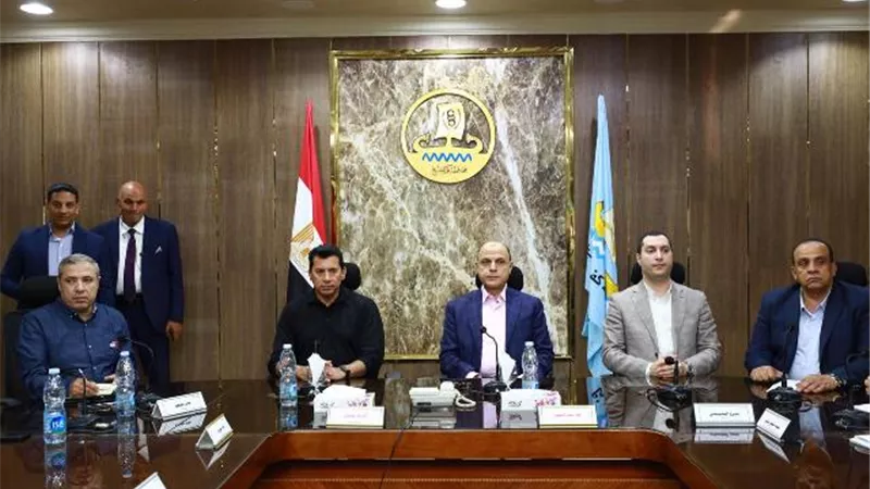 وزير الرياضة ومحافظ كفر الشيخ يعقدان لقاءً مع أعضاء مجلسي النواب