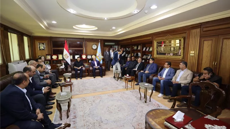 محافظ كفر الشيخ يستقبل وزير الشباب لتفقد عددا من المنشآت