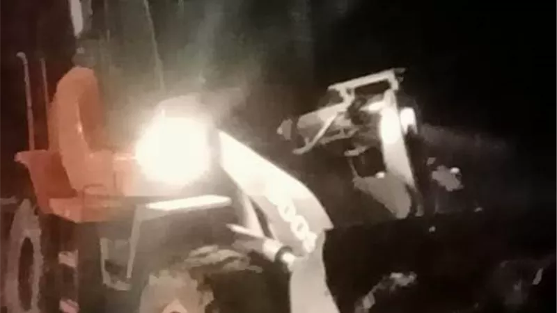 إزالة تعدى على مساحة ٢٢٠ متر مربع بمركز أرمنت جنوب غرب الأقصر